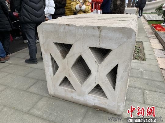 該橋所用材料?！】涤裾?攝