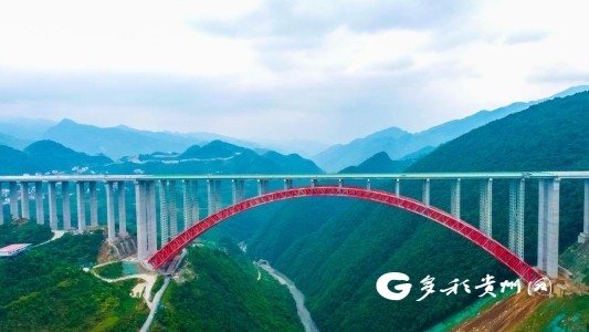 貴州仁遵高速大發(fā)渠大橋完成荷載試驗(yàn)