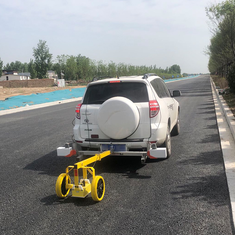 道路檢測公司是如何對路面結(jié)構(gòu)強(qiáng)度檢測的？
