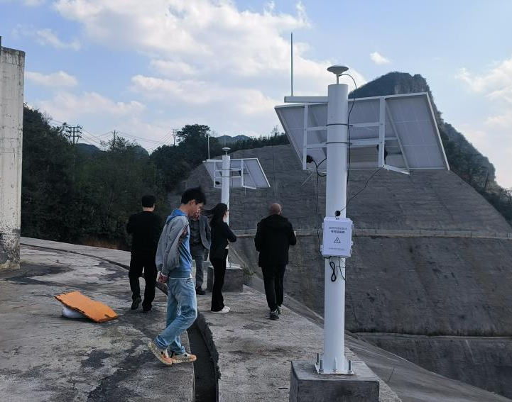 守護(hù)地災(zāi)安全 || 中交路橋科技地表形變監(jiān)測(cè)設(shè)備主要產(chǎn)品