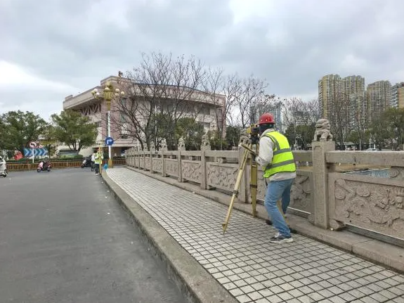 橋梁檢測